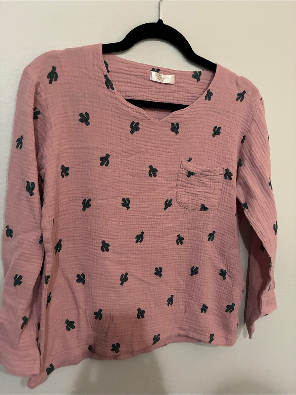 WORW Women’s Pink Cactus-Print Long Sleeve Pocket Tee Nightshirt - Picture 7 of 9
